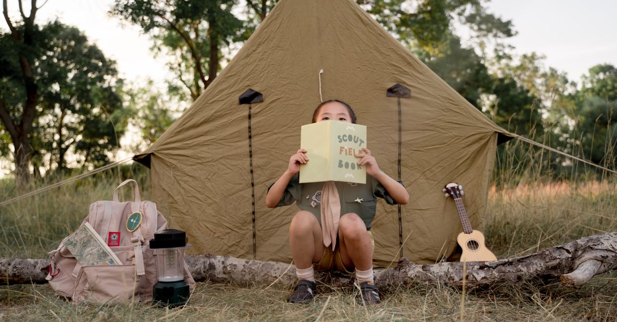 The Best Camping Lanterns in the UK for 2026: Lights That Earn Their Place