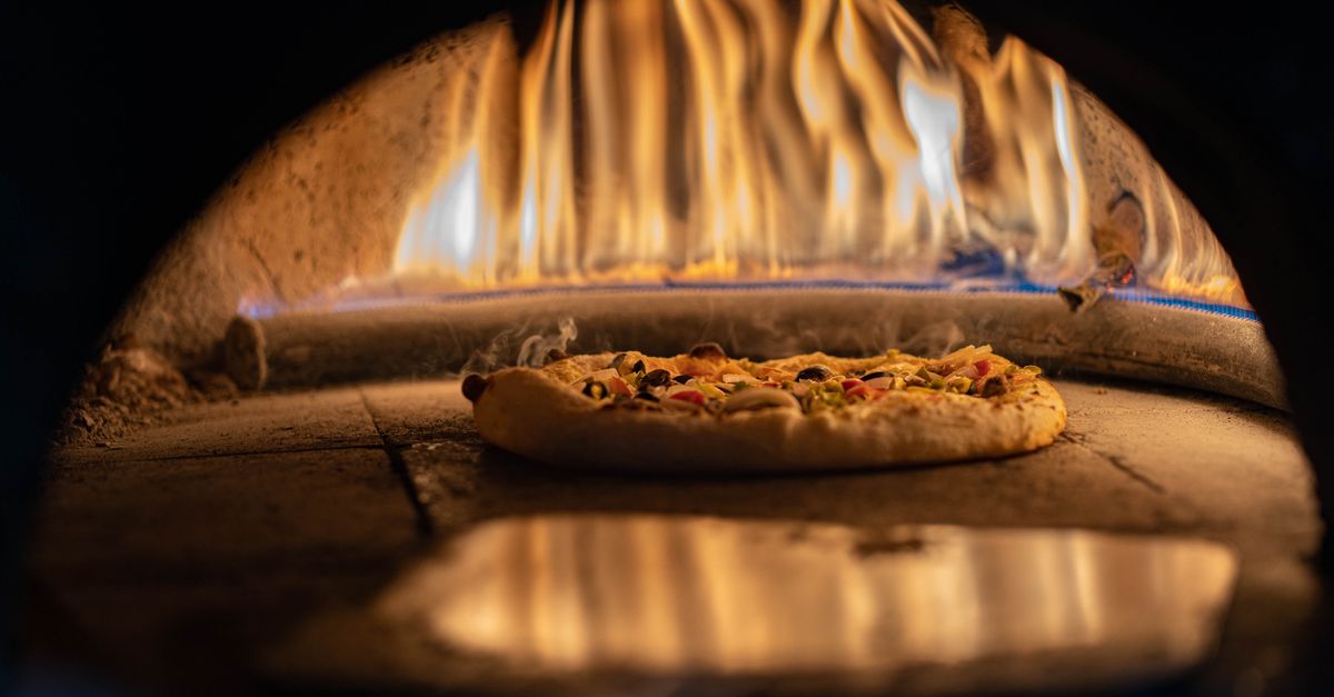 Ooni Koda 16 vs Gozney Roccbox: Which Pizza Oven Should You Buy in 2026?